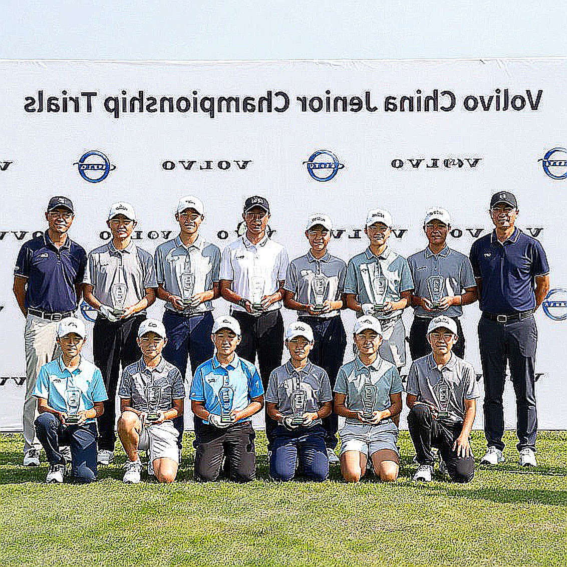 Báo cáo rỗng: kỷ luật dữ liệu của một hồ sơ golf bị đóng dấu REJECTED Báo cáo rỗng: kỷ luật dữ liệu của một hồ sơ golf bị đóng dấu REJECTED