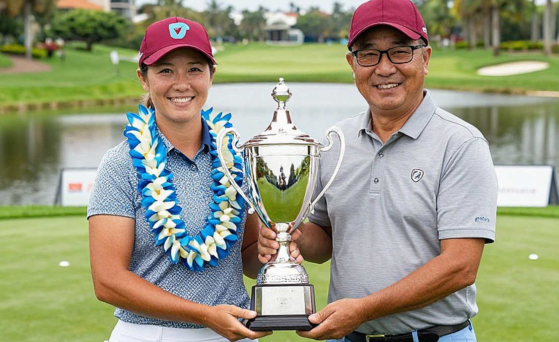 Báo cáo rỗng: kỷ luật dữ liệu của một hồ sơ golf bị đóng dấu REJECTED Báo cáo rỗng: kỷ luật dữ liệu của một hồ sơ golf bị đóng dấu REJECTED