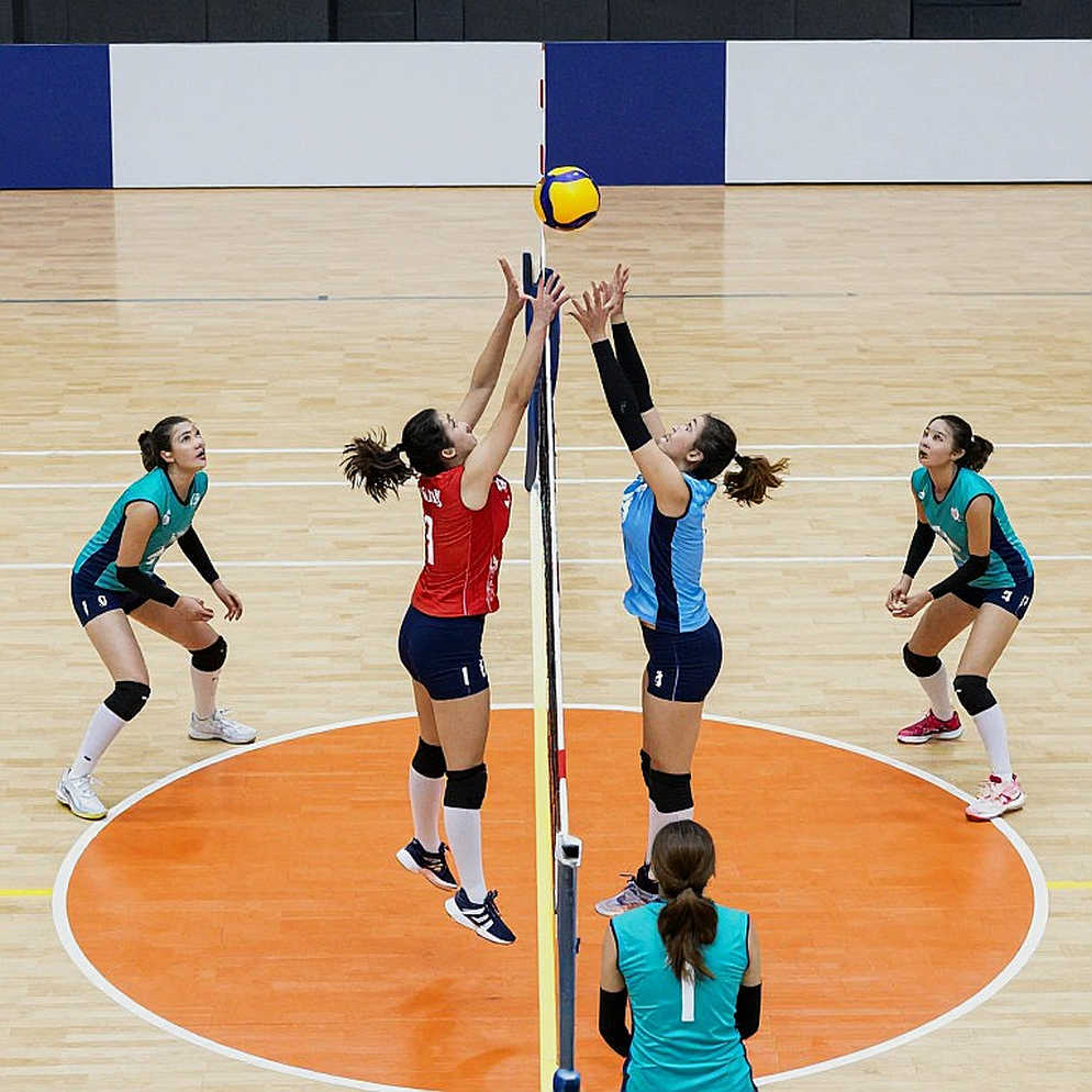 30 năm danh hiệu MOP bóng chuyền nữ NCAA: Từ Kerri Walsh đến Kyndal Stowers và dấu vết của làn sóng bãi biển