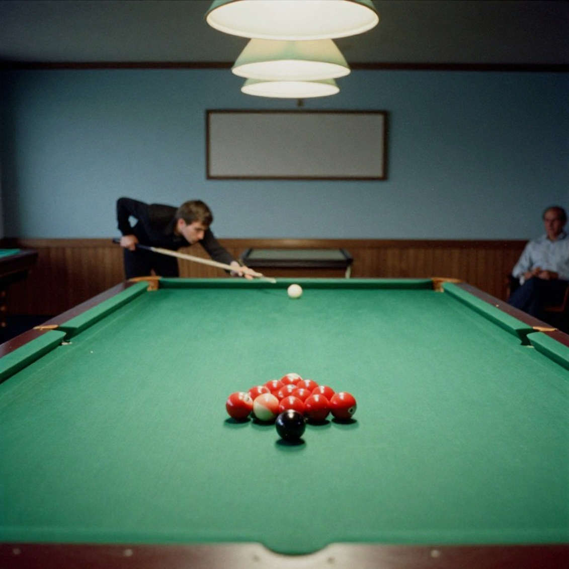 Mhet Vergara và ván double hill ở Yale Billiards: Nhịp thở của 9-ball Đông Bắc nước Mỹ