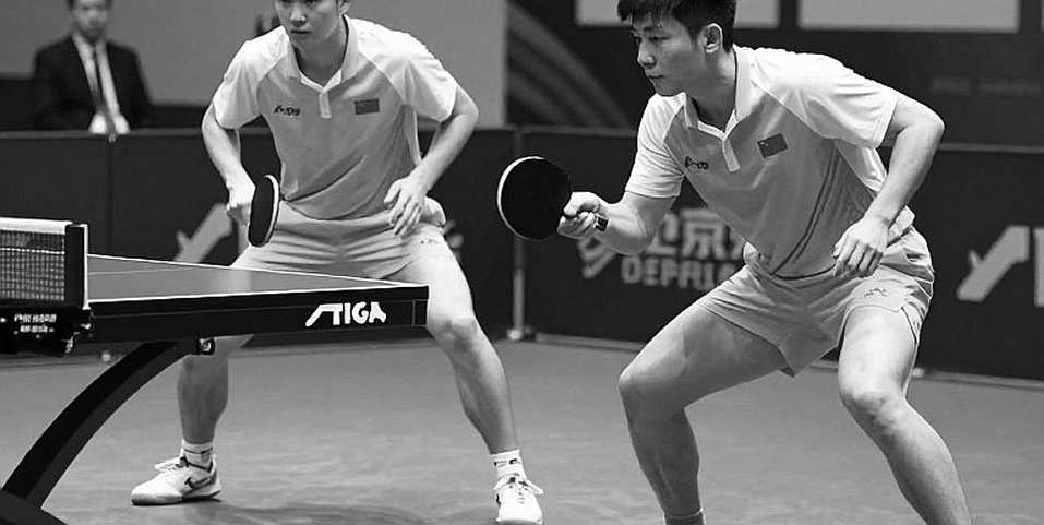 Hai đương kim vô địch U21 Anh cùng ngồi ghế số 2: vết nứt trong logic xếp hạng của lò đào tạo