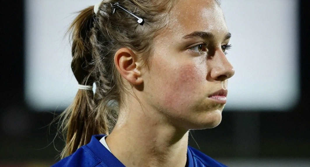Zidane dẫn dắt tuyển Pháp: Huyền thoại bước lên ghế nóng, nỗi ám ảnh mang tên kỳ vọng Zidane dẫn dắt tuyển Pháp: Huyền thoại bước lên ghế nóng, nỗi ám ảnh mang tên kỳ vọng