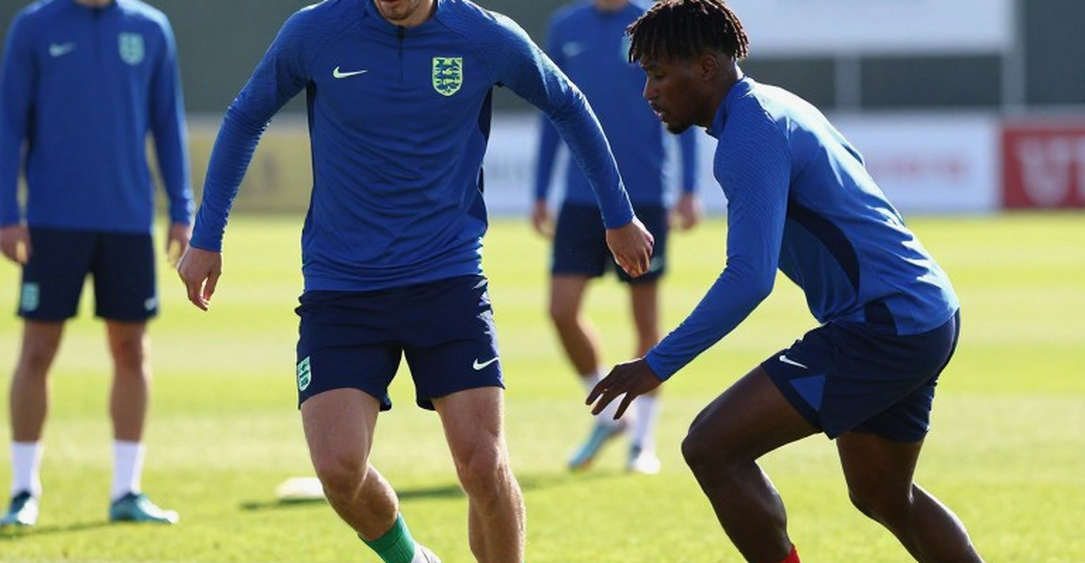 Sáu mét ở San Siro: Milan 0-2 Benfica và vết nứt không nằm ở hàng công Sáu mét ở San Siro: Milan 0-2 Benfica và vết nứt không nằm ở hàng công
