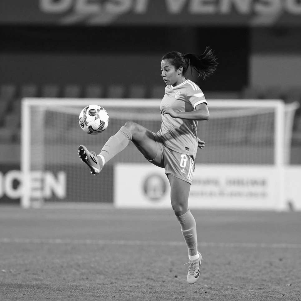 Míchel xoay bốn vị trí trước Groningen: Ajax chọn kinh nghiệm và đánh cược ở trung tâm hàng thủ