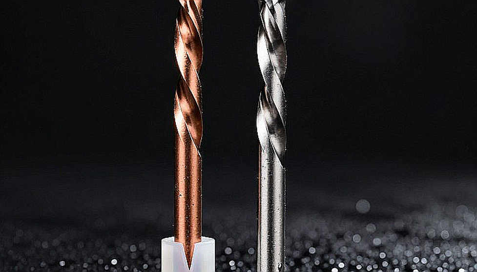 Amy Hunt và 22.16s: Lời thì thầm từ đường chạy cuối mùa Amy Hunt và 22.16s: Lời thì thầm từ đường chạy cuối mùa
