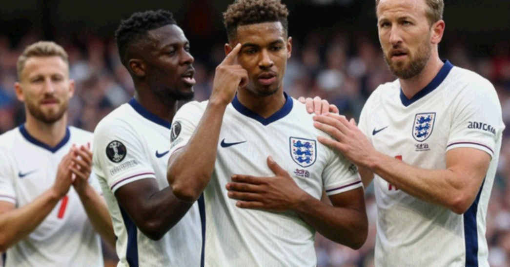 U17 Việt Nam tại World Cup lịch sử: Ván cờ của Cristiano Roland và ba lớp dữ liệu chưa được nói ra U17 Việt Nam tại World Cup lịch sử: Ván cờ của Cristiano Roland và ba lớp dữ liệu chưa được nói ra