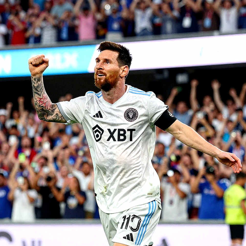 Cậu bé 11 tuổi vô địch esports tại Asian Games: điều tỷ số 10-2 nói và điều nó không nói Cậu bé 11 tuổi vô địch esports tại Asian Games: điều tỷ số 10-2 nói và điều nó không nói