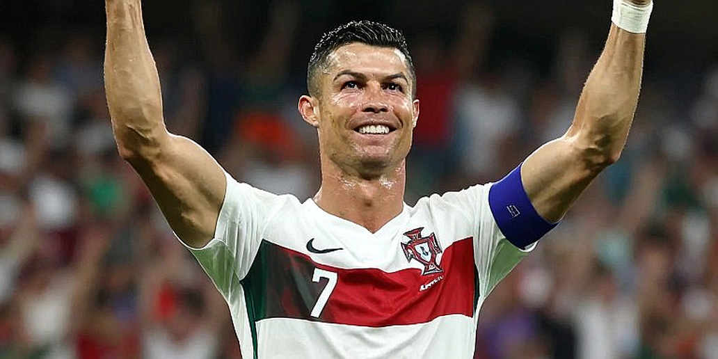 Indonesia rộng cửa World Cup bằng hai cầu thủ không dòng máu bản địa: Bài toán Paes và Romeny cho bóng đá Việt Nam Indonesia rộng cửa World Cup bằng hai cầu thủ không dòng máu bản địa: Bài toán Paes và Romeny cho bóng đá Việt Nam
