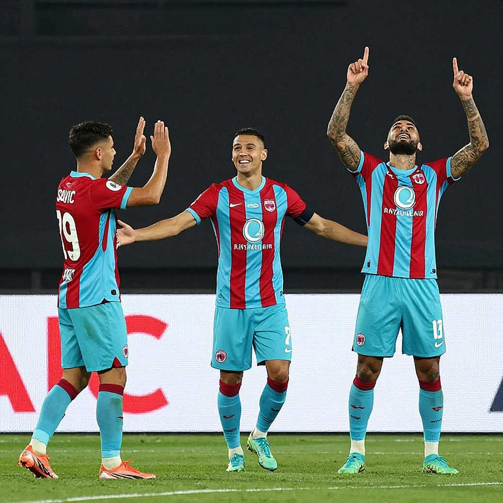 Castello Lukeba chọn Barcelona trước Premier League: Câu chuyện về một thị trường chuyển nhượng ngược dòng