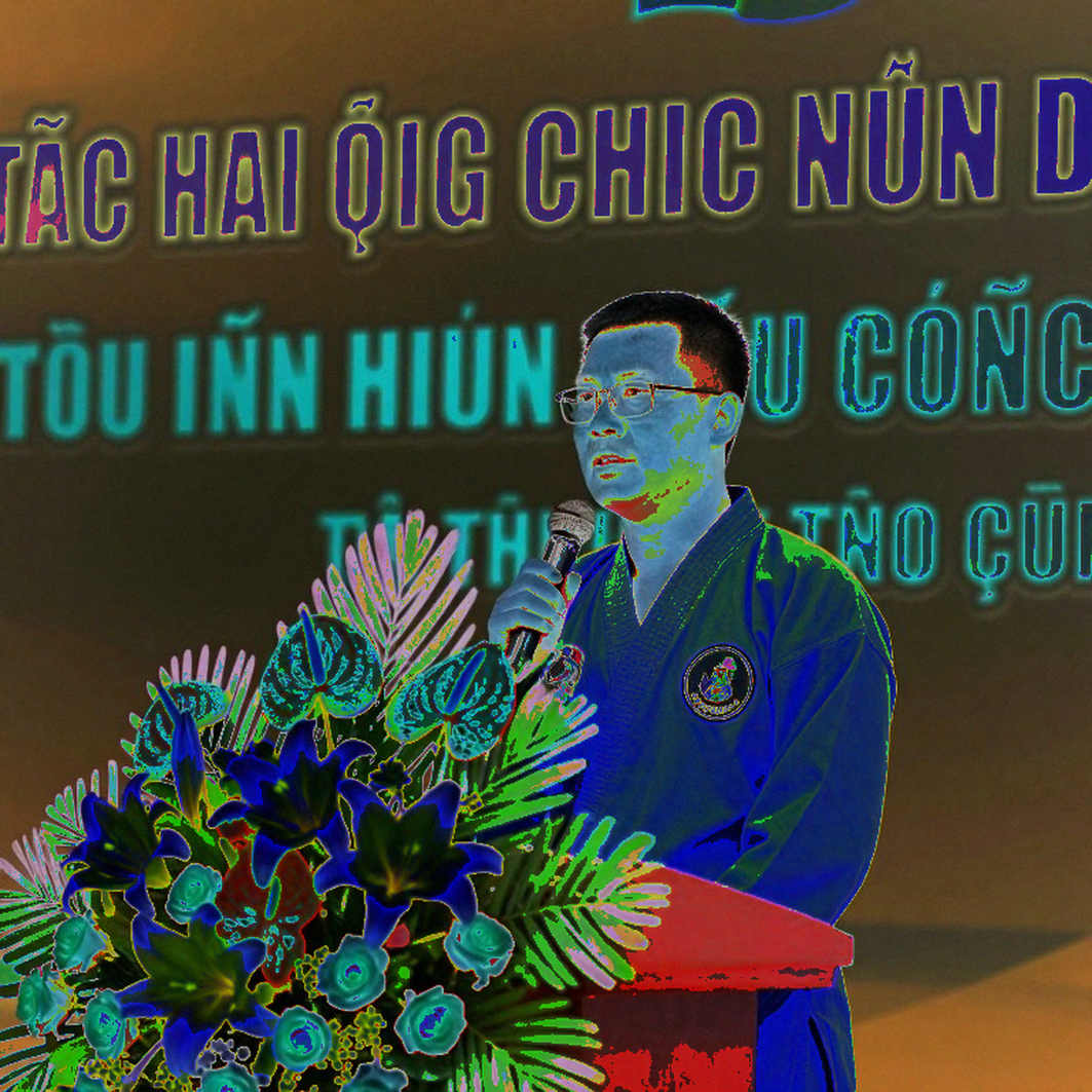 Allen siết cổ Duncan ở đêm chính UFC: 138-80 trên bàn đấm và một tấm thẻ điểm được cứu bởi án phạt